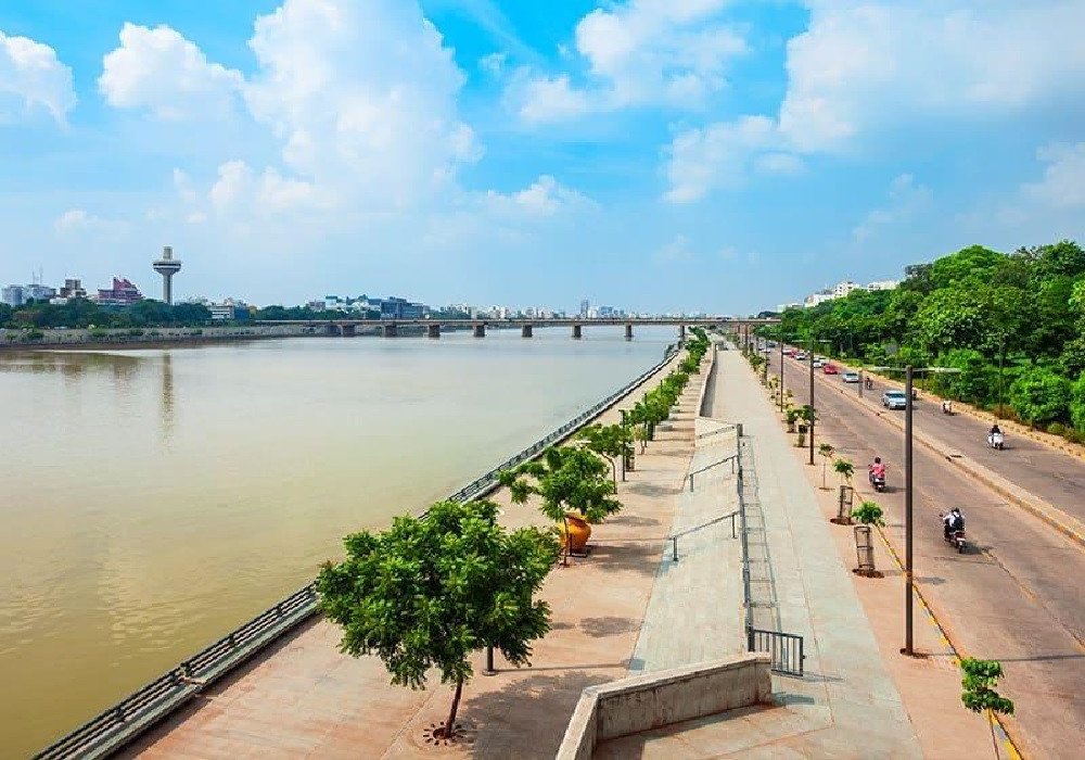 Boise to Ahmedabad Dwarka Somnath Heritage Tour Package