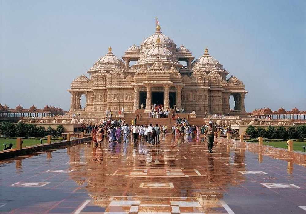 Halifax to Akshardham Temple, Lake Garden & Gujarat Tour Package