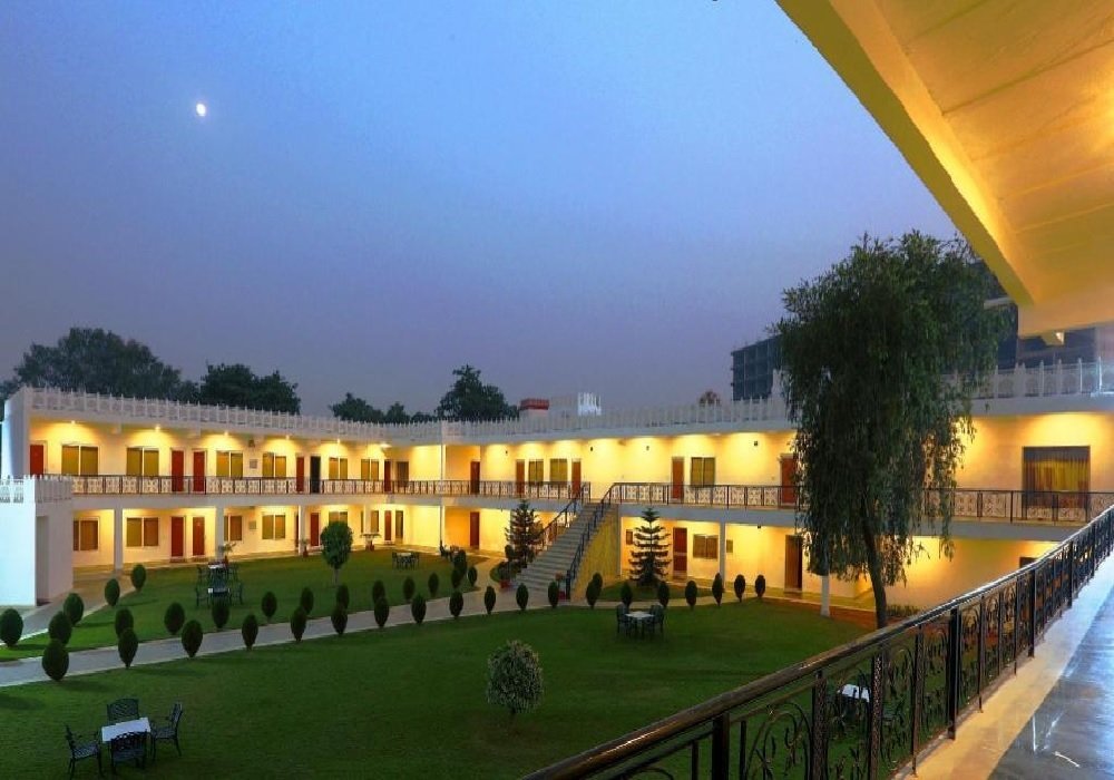 Night Stay in Alipur