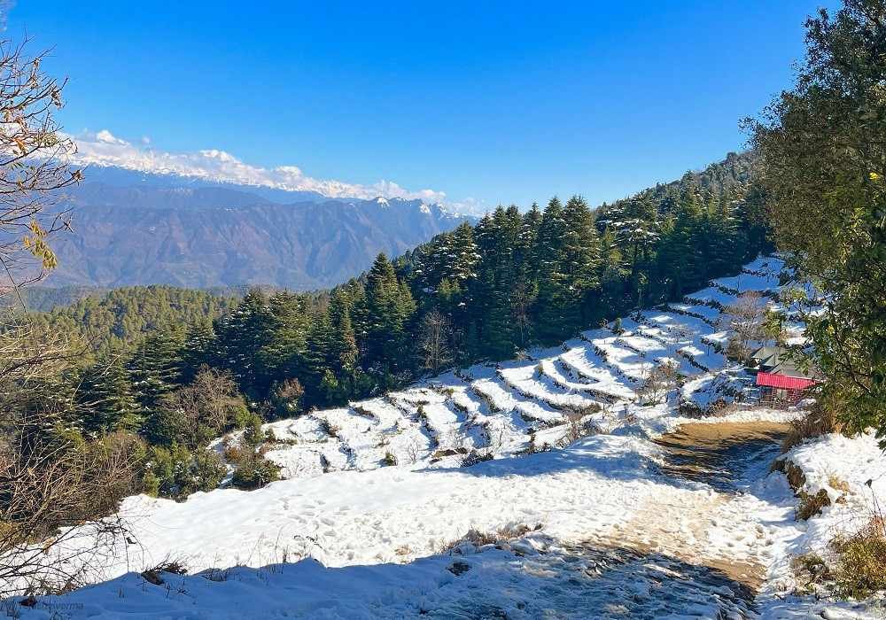 Kanatal Weekend Getaways from Delhi