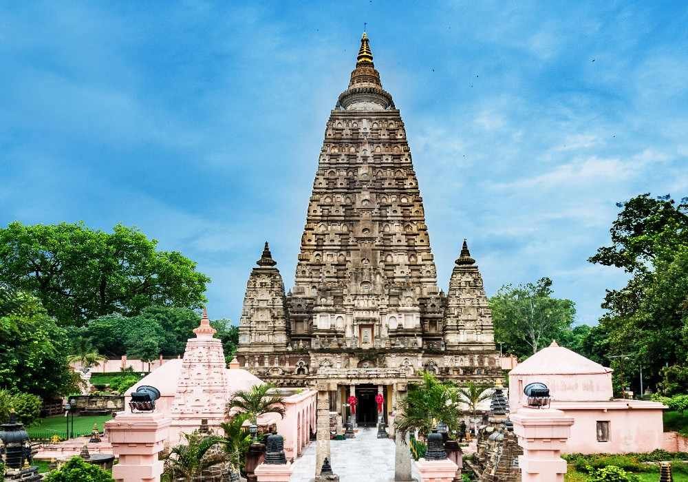 Yokohama to Mahabodhi Temple Bodh Gaya Taj Mahal Amber Fort City Palace Udaipur Tour Package
