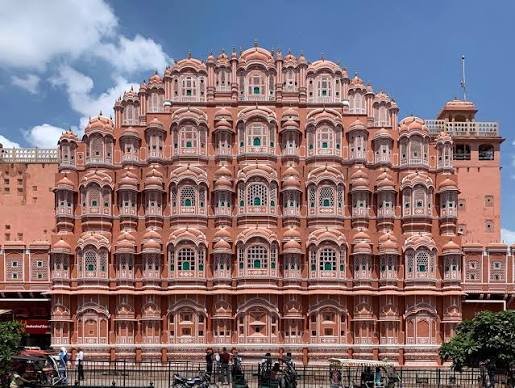 Johor Bahru to Delhi Agra Jaipur Udaipur Mumbai Srinagar Ooty Tour Package