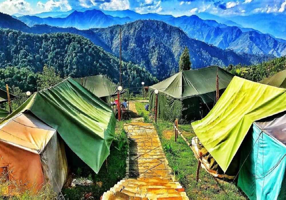 Dhanaulti Weekend Getaways from Delhi