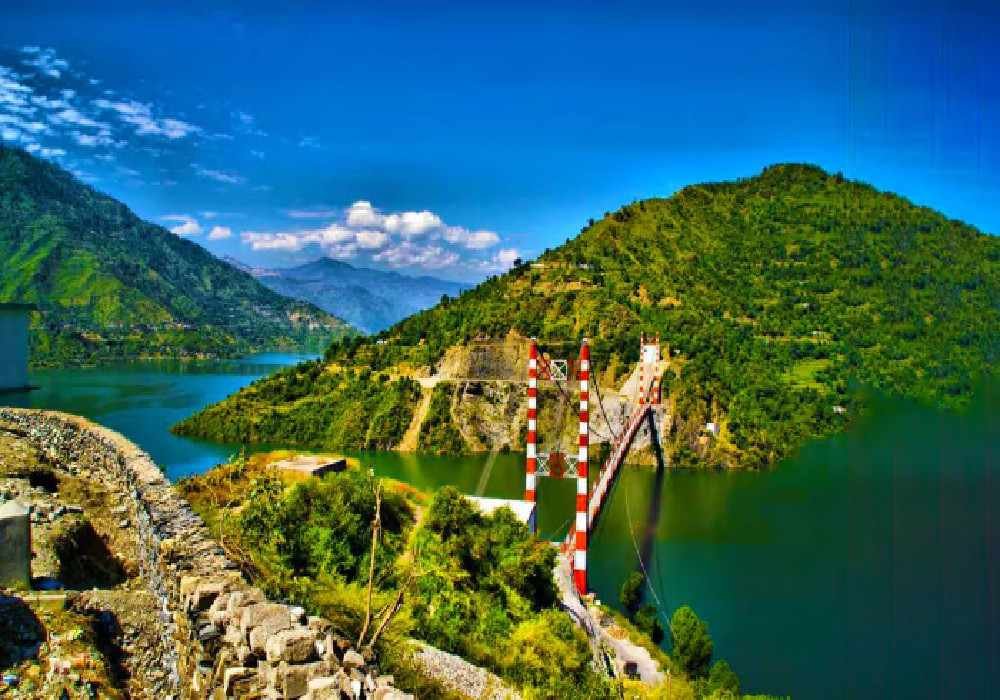 Kanatal Weekend Getaways from Delhi