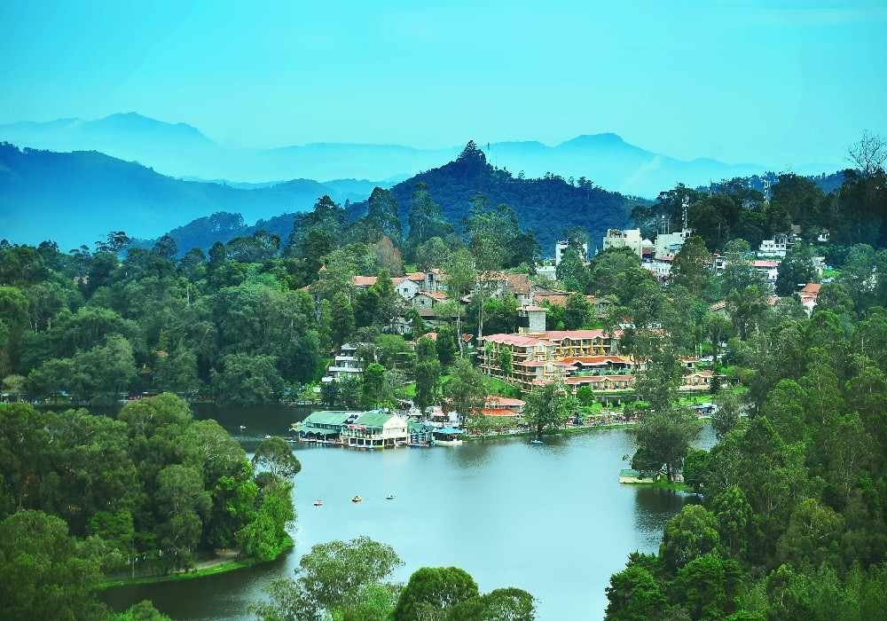 Ipoh to Red Fort Taj Mahal Lake Pichola Mumbai Kodaikanal Tour Package