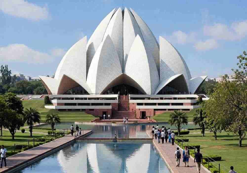 Arkansas – Little Rock to Delhi Tour