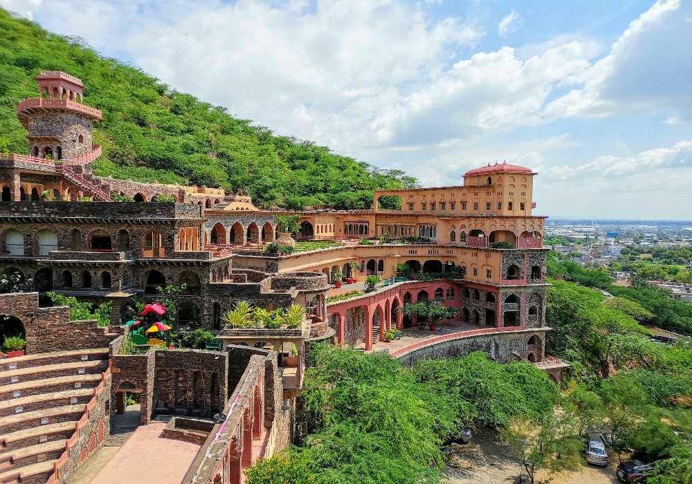 Neemrana Weekend Getaways from Delhi