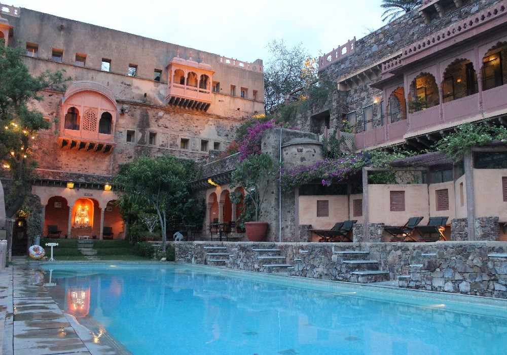 Night Stay in Neemrana