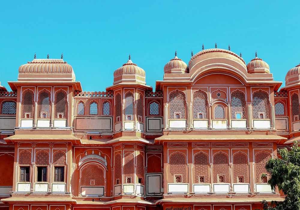 Jaipur Tour Package from Delhi by Bus