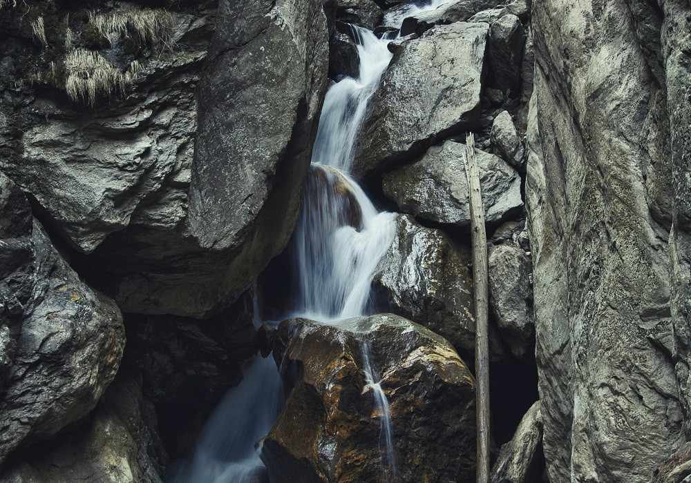 Kasol, Khir Ganga & Tosh Group Tour