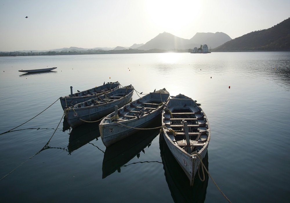 Udaipur Tour Package from Delhi by Train