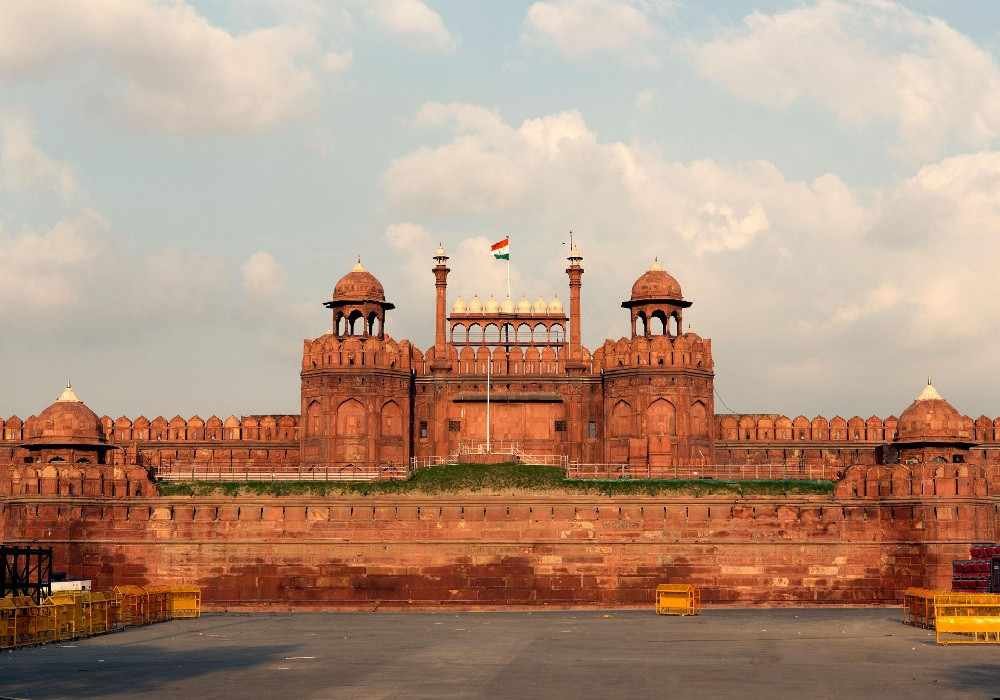 Hawaii - Honolulu to Delhi Tour