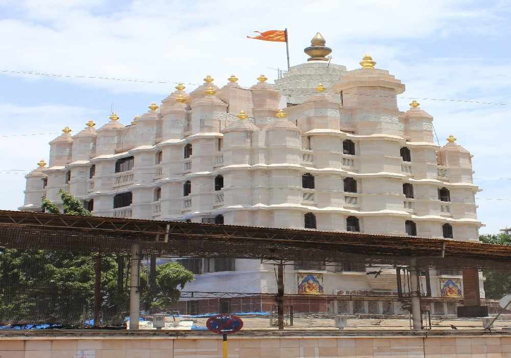 Toronto to Jallianwala Bagh, Siddhivinayak Temple & Delhi Tour Package