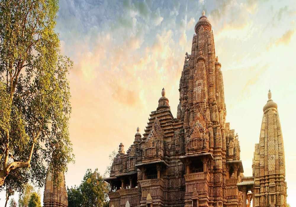 Iqaluit to Spiritual & Heritage India Tour Package